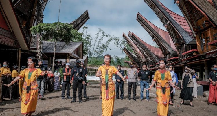 Pesona Budaya Toraja