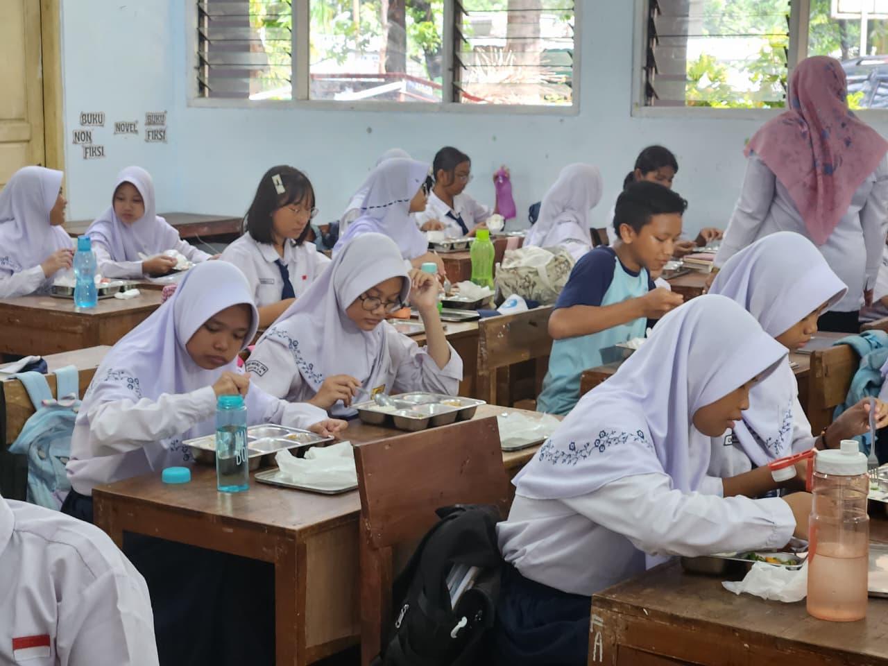 WhatsApp Image 2025-10-18 at 09.17.14